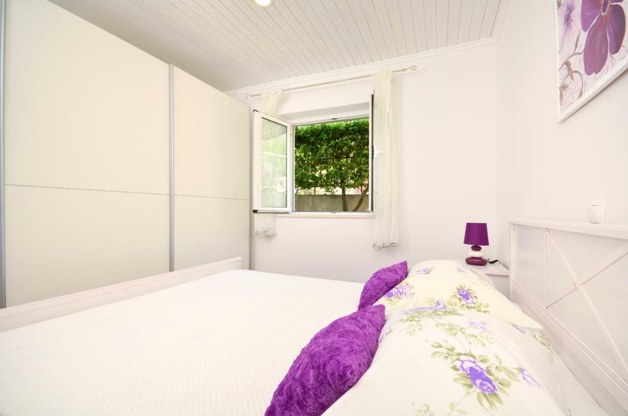 Apartments Vekic Makarska Exterior photo